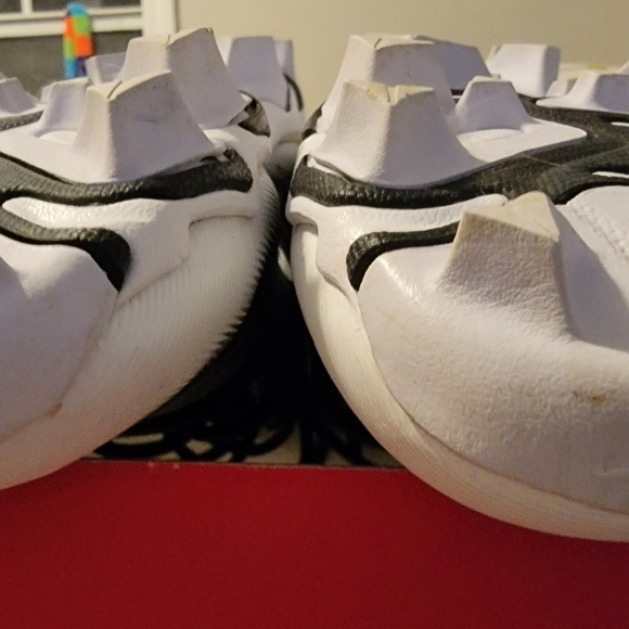 Nike Men's baseball cleats - NWOT - Picture 5 of 6